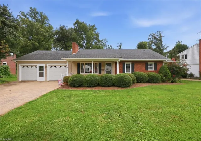Photo 1 of Single family home for sale at 317 Hillcrest Dr, Elkin, NC 28621 | MLS# 1234404 | Listing updated on 2026-09-27