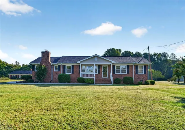 Photo 1 of Single family home for sale at 4982 Yanceyville Rd, Browns Summit, NC 27214 | MLS# 1235678 | Listing updated on 2026-10-07