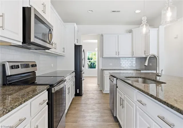 Photo 1 of Single family home for sale at 4622 Wesmar Ct, Pfafftown, NC 27040 | MLS# 1239314 | Listing updated on 2026-10-26