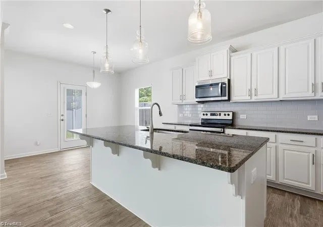 Photo 2 of Single family home for sale at 4622 Wesmar Ct, Pfafftown, NC 27040 | MLS# 1239314 | Listing updated on 2026-10-26