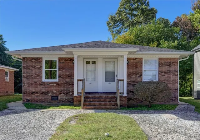 Photo 4 of Sale Pending at 821 Sunset St, Reidsville, NC 27320 | MLS# 1238995 | Listing updated on 2026-10-29