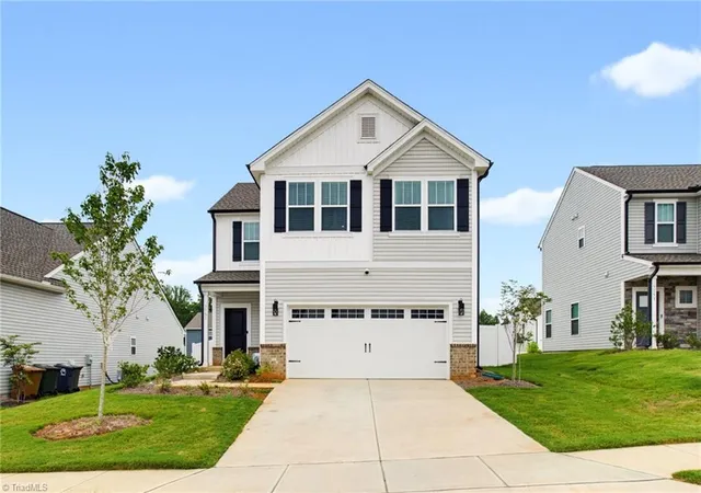 Photo 1 of Single family home for sale at 3151 Highlander Point, Greensboro, NC 27405 | MLS# 1235616 | Listing updated on 2026-09-30