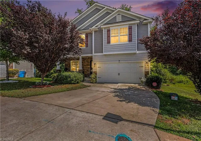 Photo 2 of Single family home for sale at 1601 Haddington Point Dr, Kernersville, NC 27284 | MLS# 1235291 | Listing updated on 2026-09-18