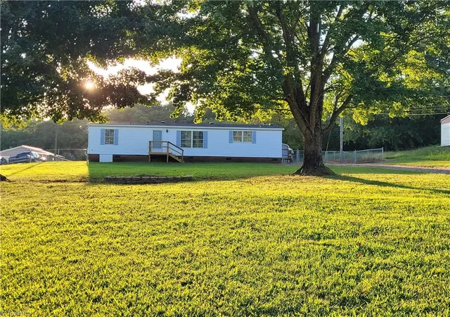 Photo 2 of Manufactured home for sale at 1836 Siloam Rd, Mount Airy, NC 27030 | MLS# 1234283 | Listing updated on 2026-09-05