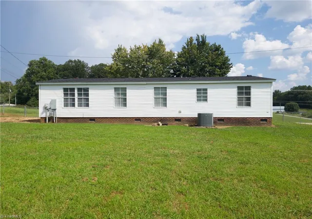 Photo 3 of Manufactured home for sale at 1836 Siloam Rd, Mount Airy, NC 27030 | MLS# 1234283 | Listing updated on 2026-09-05