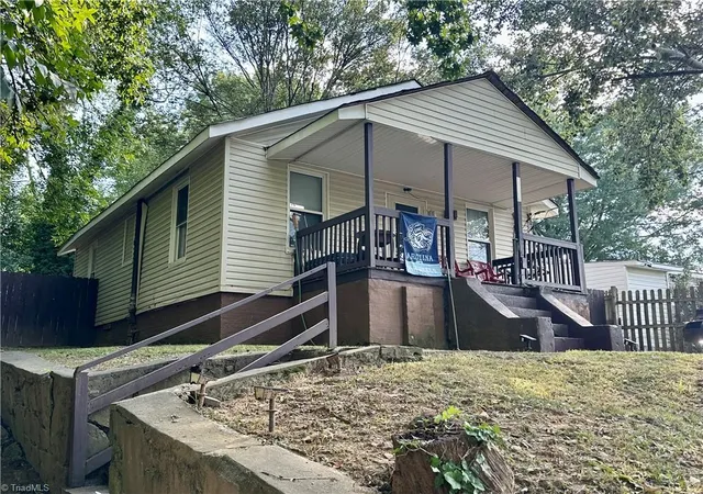 Photo 1 of Single family home for sale at 1504 Gholson Ave, Winston Salem, NC 27107 | MLS# 1234236 | Listing updated on 2026-09-03
