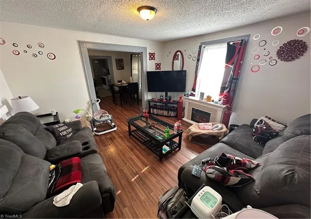 Photo 3 of Single family home for sale at 1504 Gholson Ave, Winston Salem, NC 27107 | MLS# 1234236 | Listing updated on 2026-09-03