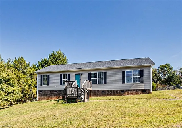 Photo 1 of Manufactured home for sale at 3242 Creekridge Country Rd, Randleman, NC 27317 | MLS# 1237663 | Listing updated on 2026-10-29