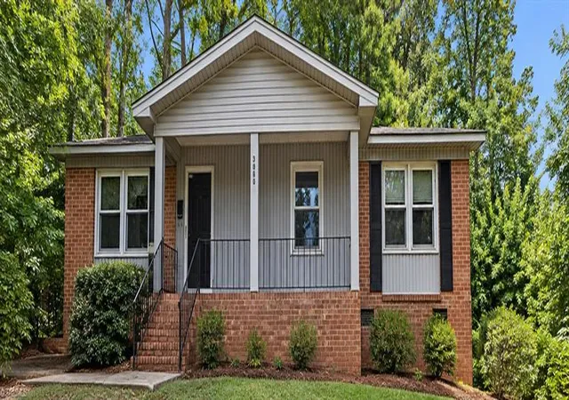 Photo 2 of Sale Pending at 3960 Shamel St, Winston Salem, NC 27105 | MLS# 1239435 | Listing updated on 2026-10-27