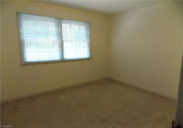 Photo 23 of Single family home for sale at 4915 Warfield Dr, Greensboro, NC 27406 | MLS# 1234150 | Listing updated on 2026-10-04
