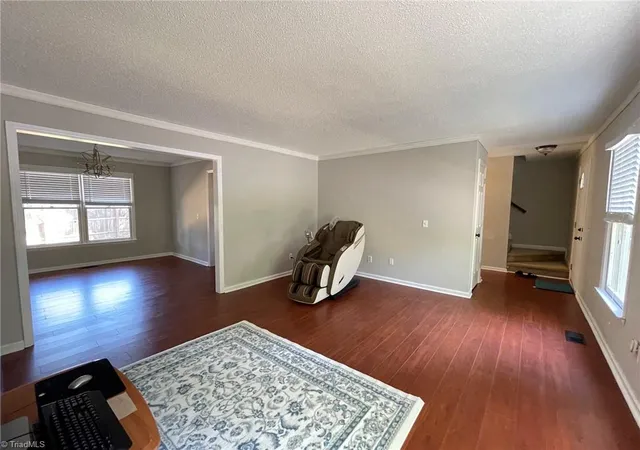 Photo 3 of Single family home for sale at 3 Planters Wood Trl, Greensboro, NC 27407 | MLS# 1235329 | Listing updated on 2026-09-17