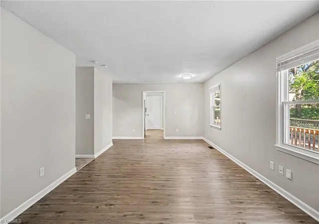 Photo 3 of Single family home for sale at 203 Cheltenham Dr, Winston Salem, NC 27103 | MLS# 1236126 | Listing updated on 2026-10-22