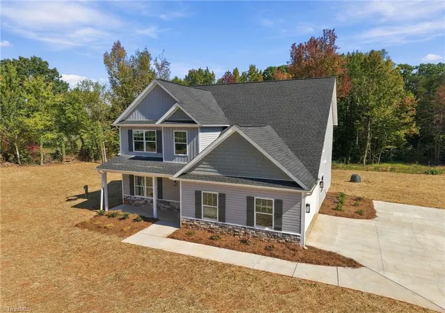 Photo 4 of Single family home for sale at 5932 N Church St, Greensboro, NC 27455 | MLS# 1239428 | Listing updated on 2026-10-28