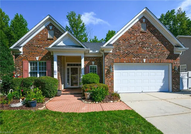 Photo 2 of Single family home for sale at 5010 Cobbler Ridge Ct, Greensboro, NC 27455 | MLS# 1234587 | Listing updated on 2026-09-13