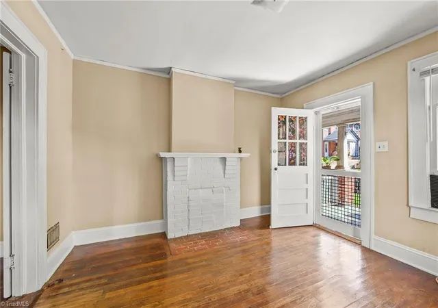 Photo 3 of House for sale at 118 S & 120 Poplar St, Winston Salem, NC 27101 | MLS# 1234020 | Listing updated on 2026-09-03