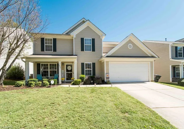 Photo 1 of Single family home for sale at 3828 Robbins Brk Dr, Winston Salem, NC 27107 | MLS# 1237084 | Listing updated on 2026-10-27