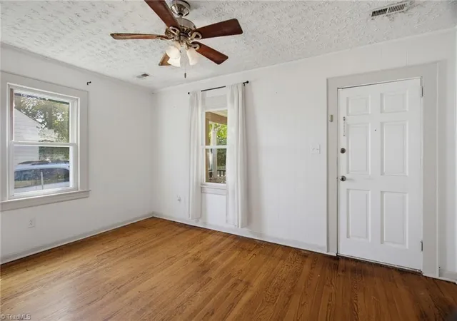 Photo 4 of Sale Pending at 610 Baker Rd, Archdale, NC 27263 | MLS# 1234433 | Listing updated on 2026-09-05