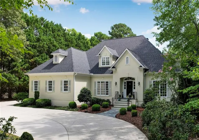 Single family home for sale at 1912 Pembroke Rd, Greensboro, NC 27408 | MLS# 1234359