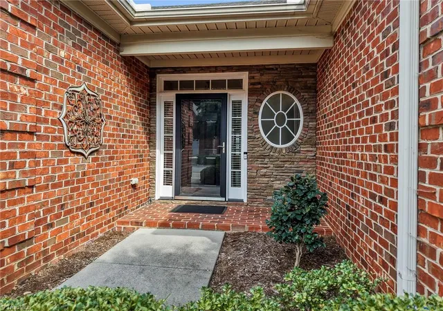Photo 2 of Sale Pending at 4175 Nw Prestwick Xing, Winston Salem, NC 27106 | MLS# 1236019 | Listing updated on 2026-09-28