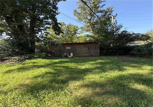 Photo 3 of Sale Pending at 1314 Mayfair Ave, Greensboro, NC 27405 | MLS# 1234244 | Listing updated on 2026-09-04