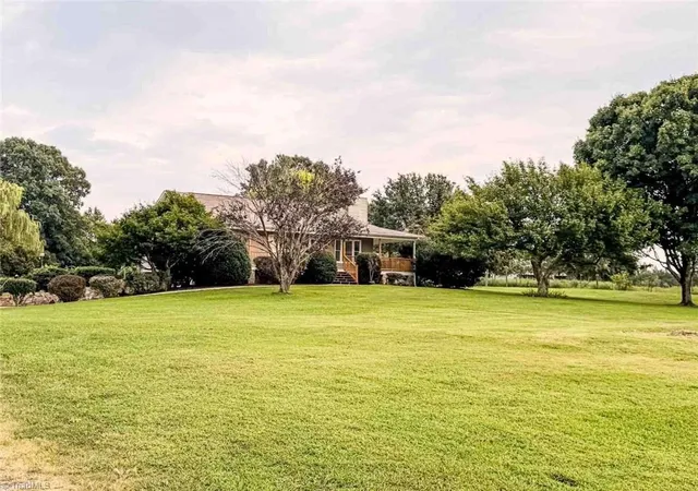 Photo 2 of Sale Pending at 1021 Joe Rd, Mocksville, NC 27028 | MLS# 1234271 | Listing updated on 2026-09-05