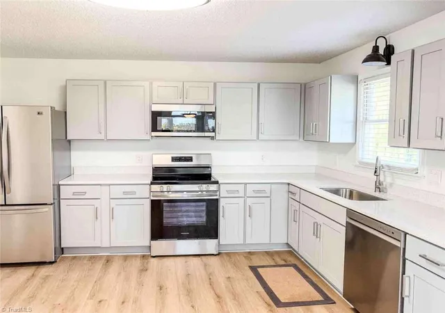 Photo 4 of Sale Pending at 1021 Joe Rd, Mocksville, NC 27028 | MLS# 1234271 | Listing updated on 2026-09-05