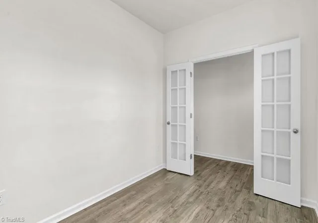 Photo 3 of Single family home for sale at 4801 Reedy Crk Farm Cir, Greensboro, NC 27405 | MLS# 1233574 | Listing updated on 2026-09-01