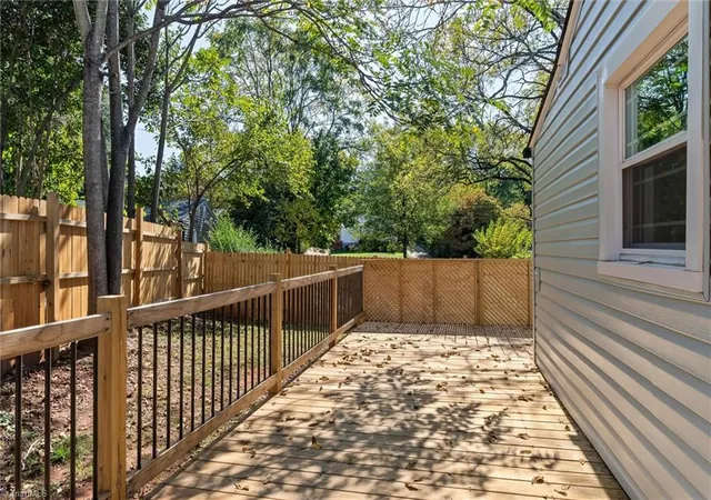 Photo 4 of Single family home for sale at 1008 Apple St, Winston Salem, NC 27101 | MLS# 1239826 | Listing updated on 2026-10-22