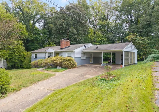 Photo 1 of Single family home for sale at 1609 Normandy Ln, Winston Salem, NC 27103 | MLS# 1237626 | Listing updated on 2026-10-16
