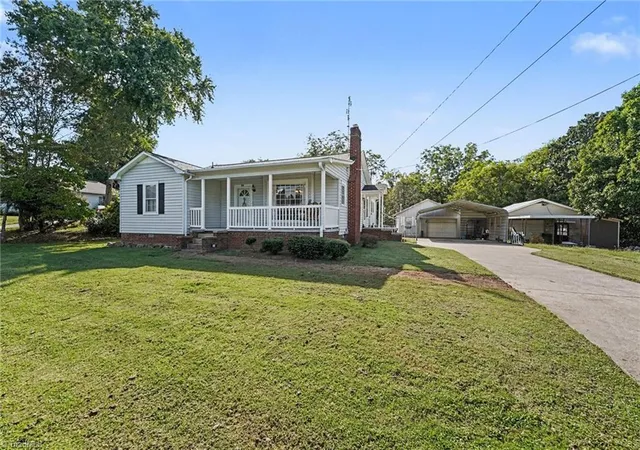 Photo 4 of Sale Pending at 309 Academy St, Franklinville, NC 27248 | MLS# 1235093 | Listing updated on 2026-09-15