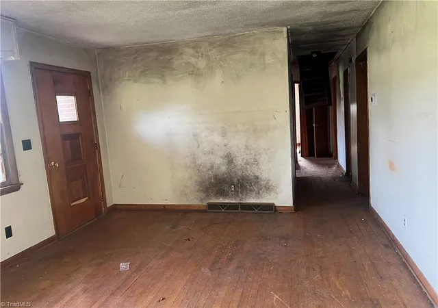 Photo 3 of Sale Pending at 180 Cedar Ln, Reidsville, NC 27320 | MLS# 1234703 | Listing updated on 2026-09-20
