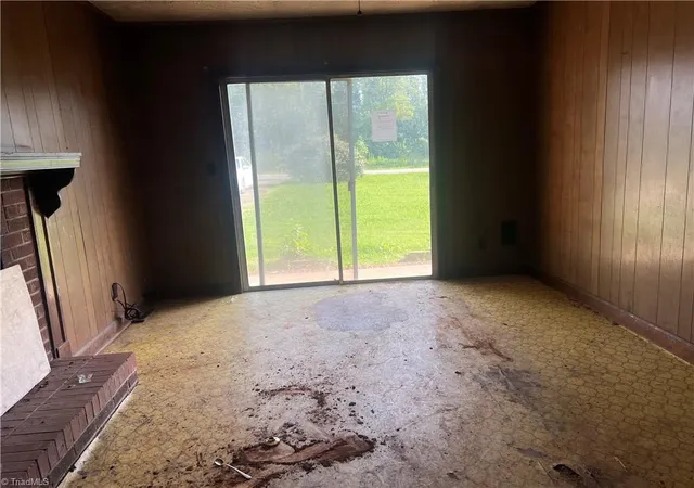 Photo 3 of Sale Pending at 180 Cedar Ln, Reidsville, NC 27320 | MLS# 1234703 | Listing updated on 2026-09-20
