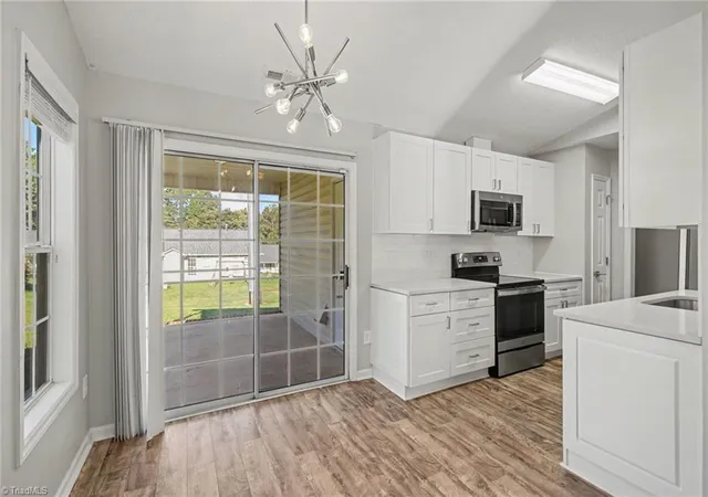 Photo 4 of Single family home for sale at 1940 Cedar Ridge Ln, Winston Salem, NC 27127 | MLS# 1239105 | Listing updated on 2026-10-29