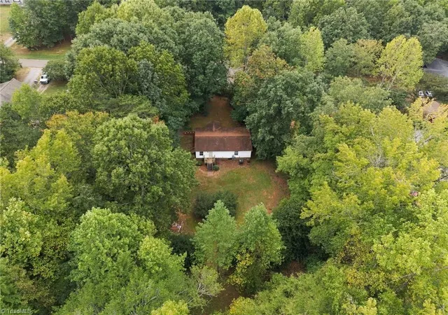Photo 2 of Manufactured home for sale at 5209 Timber Crk Ct, Kings Mountain, NC 28086 | MLS# 1235991 | Listing updated on 2026-09-18