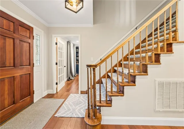 Photo 4 of Single family home for sale at 505 Meadowood St, Greensboro, NC 27409 | MLS# 1234978 | Listing updated on 2026-09-14