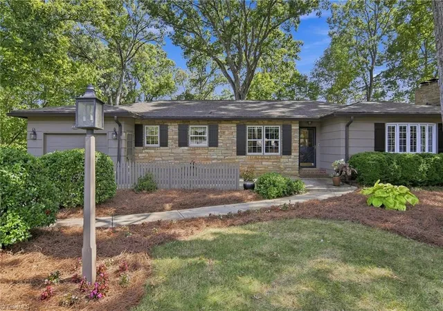 Photo 2 of Sale Pending at 1201 Strathmore Cir, Winston Salem, NC 27104 | MLS# 1235704 | Listing updated on 2026-10-06