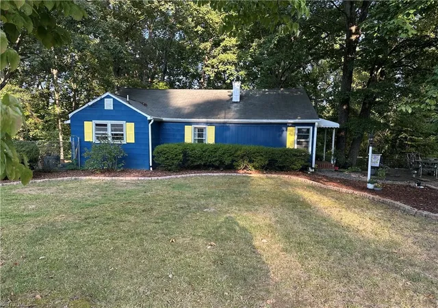 Photo 1 of Single family home for sale at 3195 Fleet St, Winston Salem, NC 27127 | MLS# 1234835 | Listing updated on 2026-09-17