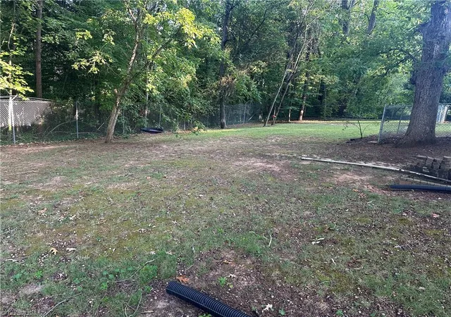 Photo 3 of Single family home for sale at 3195 Fleet St, Winston Salem, NC 27127 | MLS# 1234835 | Listing updated on 2026-09-17