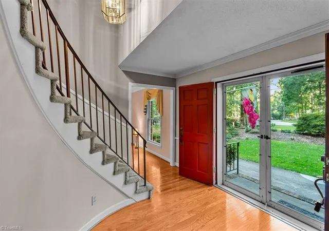 Photo 3 of Single family home for sale at 309 Fairidge Dr, Jamestown, NC 27282 | MLS# 1238710 | Listing updated on 2026-10-25