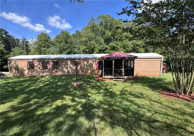 Photo 3 of Manufactured home for sale at 210 Star View Dr, King, NC 27021 | MLS# 1234954 | Listing updated on 2026-09-11