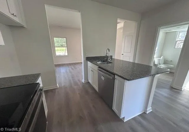 Photo 3 of Single family home for sale at 523 W Front St, Statesville, NC 28677 | MLS# 1234296 | Listing updated on 2026-09-11