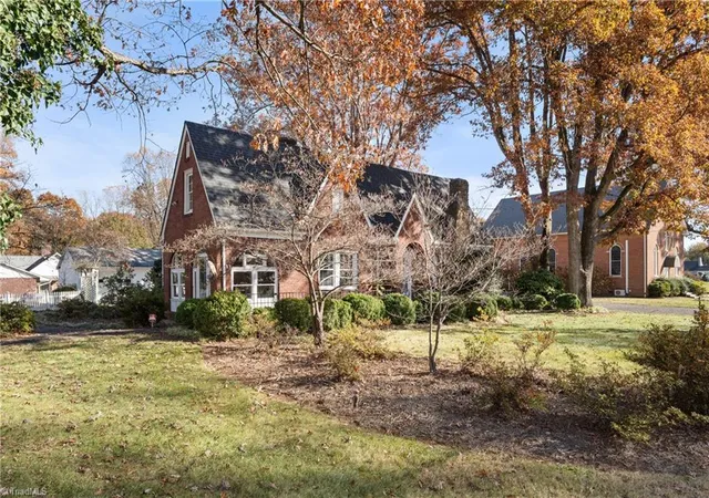 Photo 3 of Single family home for sale at 7945 Broad St, Rural Hall, NC 27045 | MLS# 1234022 | Listing updated on 2026-09-09