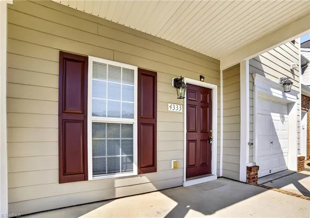 Photo 3 of Single family home for sale at 4333 Alderny Pl, High Point, NC 27265 | MLS# 1234279 | Listing updated on 2026-09-05