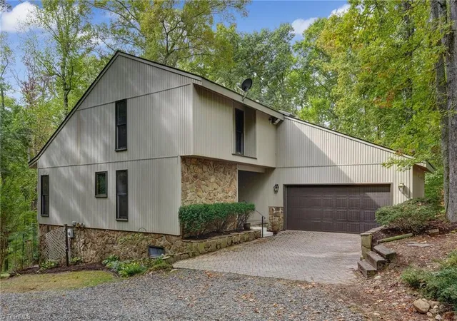 Single family home for sale at 562 Bethlehem Church Rd, Eden, NC 27288 | MLS# 1238117