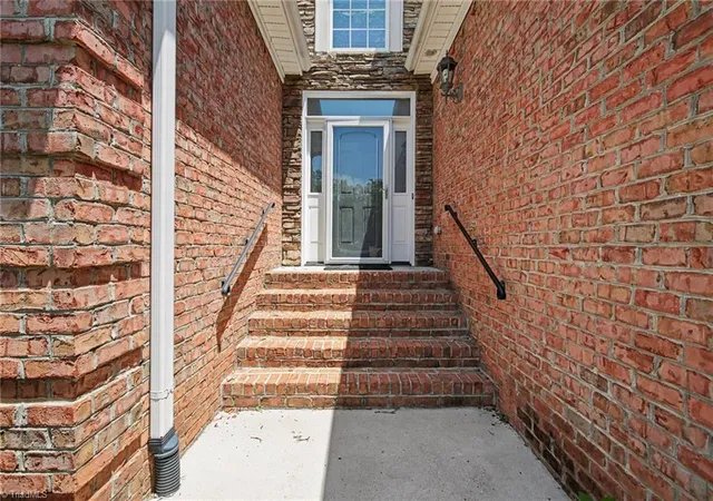 Photo 4 of Single family home for sale at 5337 Mckinney Ct, Walkertown, NC 27051 | MLS# 1235259 | Listing updated on 2026-09-26