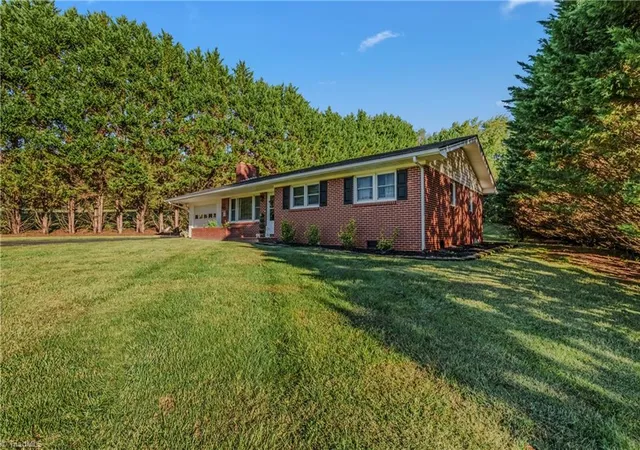 Photo 2 of Single family home for sale at 134 Old Childress Ave, Mount Airy, NC 27030 | MLS# 1238926 | Listing updated on 2026-10-28