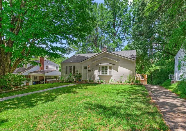 Photo 2 of Single family home for sale at 731 W Banner Ave, Winston Salem, NC 27127 | MLS# 1233887 | Listing updated on 2026-10-26