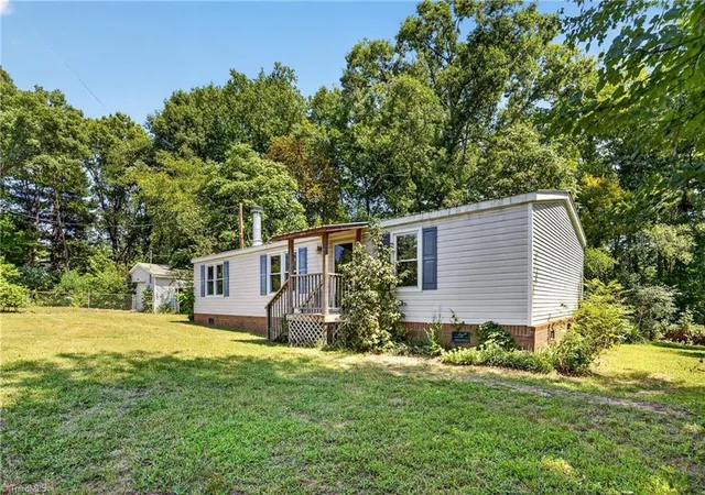 Photo 3 of Sale Pending at 4002 US Hwy 29 N, Greensboro, NC 27405 | MLS# 1233752 | Listing updated on 2026-09-06