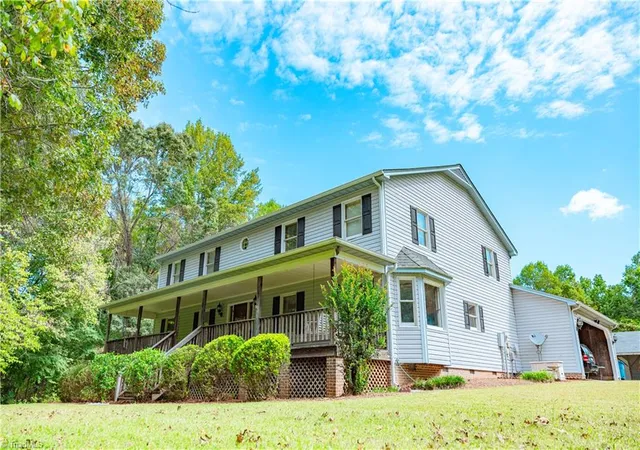 Photo 2 of Single family home for sale at 4003 Blumenthal Rd, Greensboro, NC 27406 | MLS# 1234875 | Listing updated on 2026-09-09
