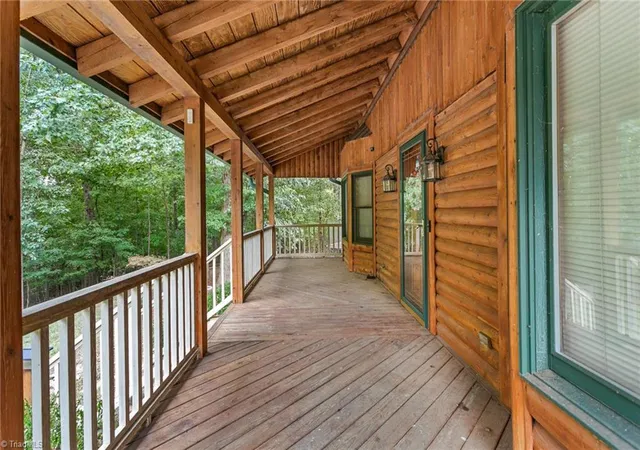 Photo 4 of Single family home for sale at 679 Bonnie Regan Rd, Thomasville, NC 27360 | MLS# 1236400 | Listing updated on 2026-10-03
